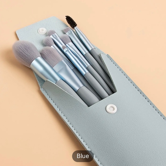 Makeup Brush Set - Bridal Shower Favors - Picture 9 of 12